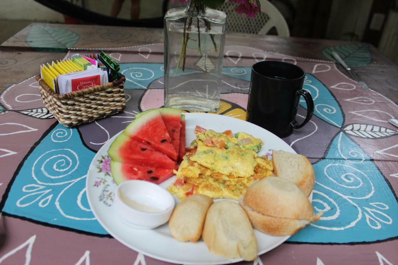 Sapa Inka Hostel Montañita Kültér fotó